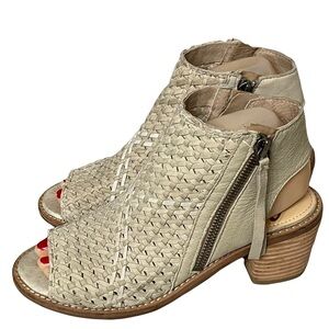 Sam Edelman Cooper Woven Leather Peep‎ Toe Sandals Size 6.5 Block Heel